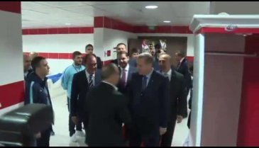 Erdoğan'dan A Millilere sürpriz ziyaret