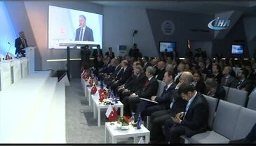 Ulaştırma Bakanı cihaz yasağına Bursa'da tepki gösterdi