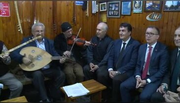 Bursa'da aşıklar çaldı, başkan söyledi