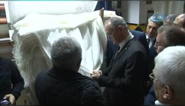 Bakan Özlü genç girişimcilere müjdeyi Bursa'dan verdi