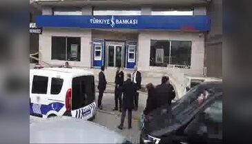 İstanbul'da bankada çatışma çıktı!