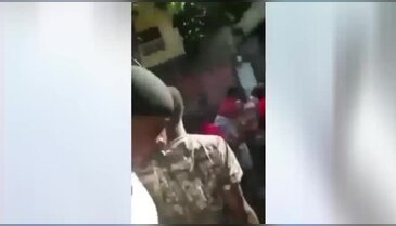 Cinsel ilişki esnasında kilitlenip kaldılar!