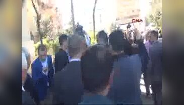 CHP lideri Kılıçdaroğlu, 'evet' çadırını ziyaret etti