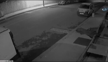 Aynı dükkana 5 dakika arayla iki kere girdiler