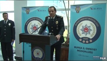 Bursa İl Emniyet Müdürü polis memurları ve kurum müdürleri bir araya geldi
