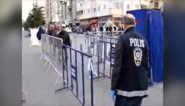 HDP mitinginde satırlı saldırı girişimini polis engelledi