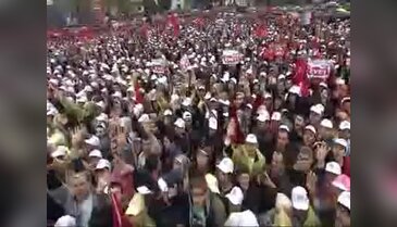 Erdoğan: Türkiye'ye ihanet eden taş kesilir - 2