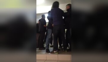 "Hayır" oyu vereceğini açıklayan gazeteciye saldırı