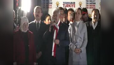 Başbakan Binali Yıldırım'dan balkon konuşması - 2