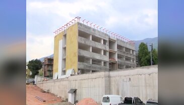 Bursa'da Merkez İmam Hatip Lisesi'nde çalışmalar sürüyor