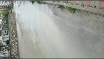 Yollar göle döndü!