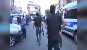 Adana'da silahlı kavgada 1 çocuk öldü, 5 kişi de yaralandı