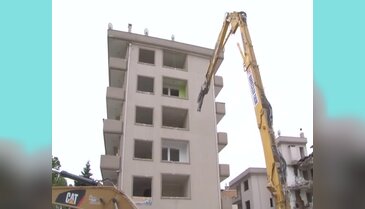 Bursa'daki Çamlık Sitesi'nde dönüşüm başladı