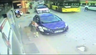 Anne kızına böyle hırsızlık yaptırdı
