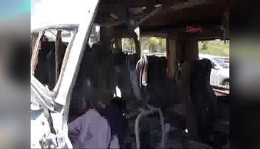 Üniversite servisinde patlama: Yaralı öğrenciler var - 2
