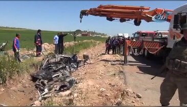 Tanker otomobili biçti: 2 ölü, 1 yaralı