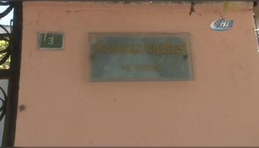 Kaynak, Bursa'da Fransız kilisesinde incelemelerde bulundu