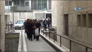 Bursa'da toplantı yaparken gözaltına alınan FETÖ'cüler adliyeye sevk edildi
