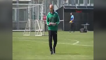 Adnan Örnek: "Bu savaşın içinde olmayacak olan varsa kapı açık"