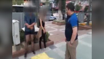 Kartona yazıp, 1 lira istediler: Müstehcenlikten ceza yediler