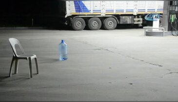 Bursa'da pompalı tüfekle soygun! Araçları çalışmayınca... - 2