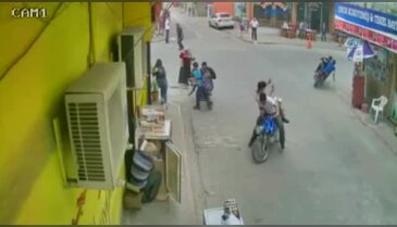 Adana'daki silahlı çatışma kamerada