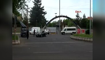 Askeri üste bombalı araç paniği