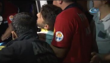 İki araç 80 kilometre hızla kafa kafaya çarpıştı: 4 yaralı