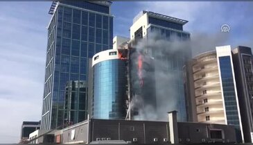 Bursa'da otel inşaatında yangın! - 2