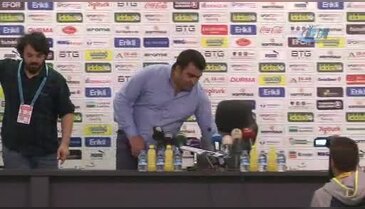 Ümit Özat: "Zor durumlar bunlar"