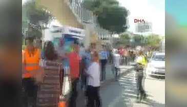 Kadın öğretmenin aracı durağa daldı: 6 yaralı