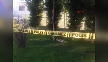 Parkta feci olay!