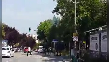 Bursa'da elektrik telleri alev alev yandı - 2