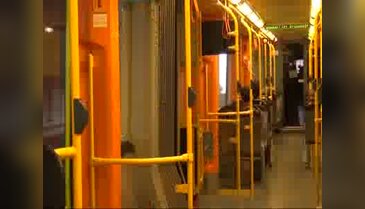Bursa'da metrodaki 'bayan öncelikli' uygulamaya hem tepki hem destek!