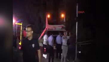 Mersin'de yolcu otobüsü kamyonla çarpıştı: 1 ölü, 20 yaralı