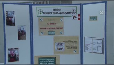 Bursalı öğrenciler geri dönüşüm otomatı üretti