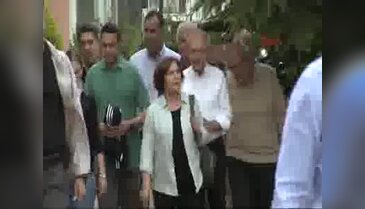 Kılıçdaroğlu 'Adalet Yürüyüşü' öncesi evinin önünde açıklama yaptı