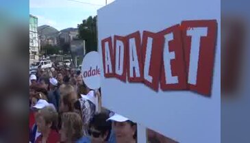 Bursa'da  'Adalet Yürüyüşü'ne destek