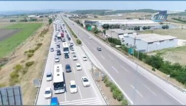 Bursa'da tatil yoğunluğu, kuyruk 20 kilometreye ulaştı - 2