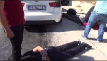 Hatay'da 5 canlı bomba yakalandı