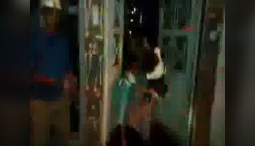 Suriyeli 25 kişinin kaldığı evdeki yangında can pazarı