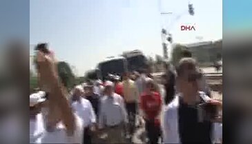 Adalet korteji sıcaktan bunaldı ama pes etmedi