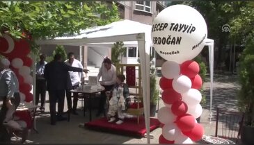 9 yaşındaki Bursalı Recep Tayyip Erdoğan sünnet oldu