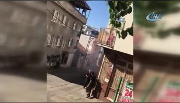 Bursa'da elektrik kabloları şelale gibi yandı