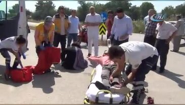 Bursa'da ana oğul aynı motosiklette yaralandı
