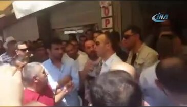 Kuşadası bir anda karıştı! AVM'ye sığındılar