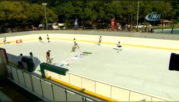 Bursa Kültürpark'ta 'buz pateni' dönemi