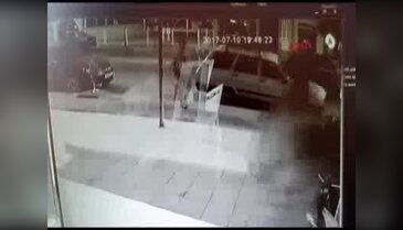 Cinayet anı kamerada! Ablasının sevgilisini böyle öldürmüş