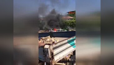 Bursa İznik'te terk edilen otomobil böyle alev aldı!