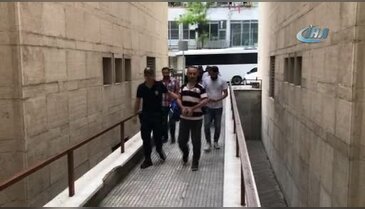 Bursa'da FETÖ şüphelisi kaçmak için ikinci kattan atladı!